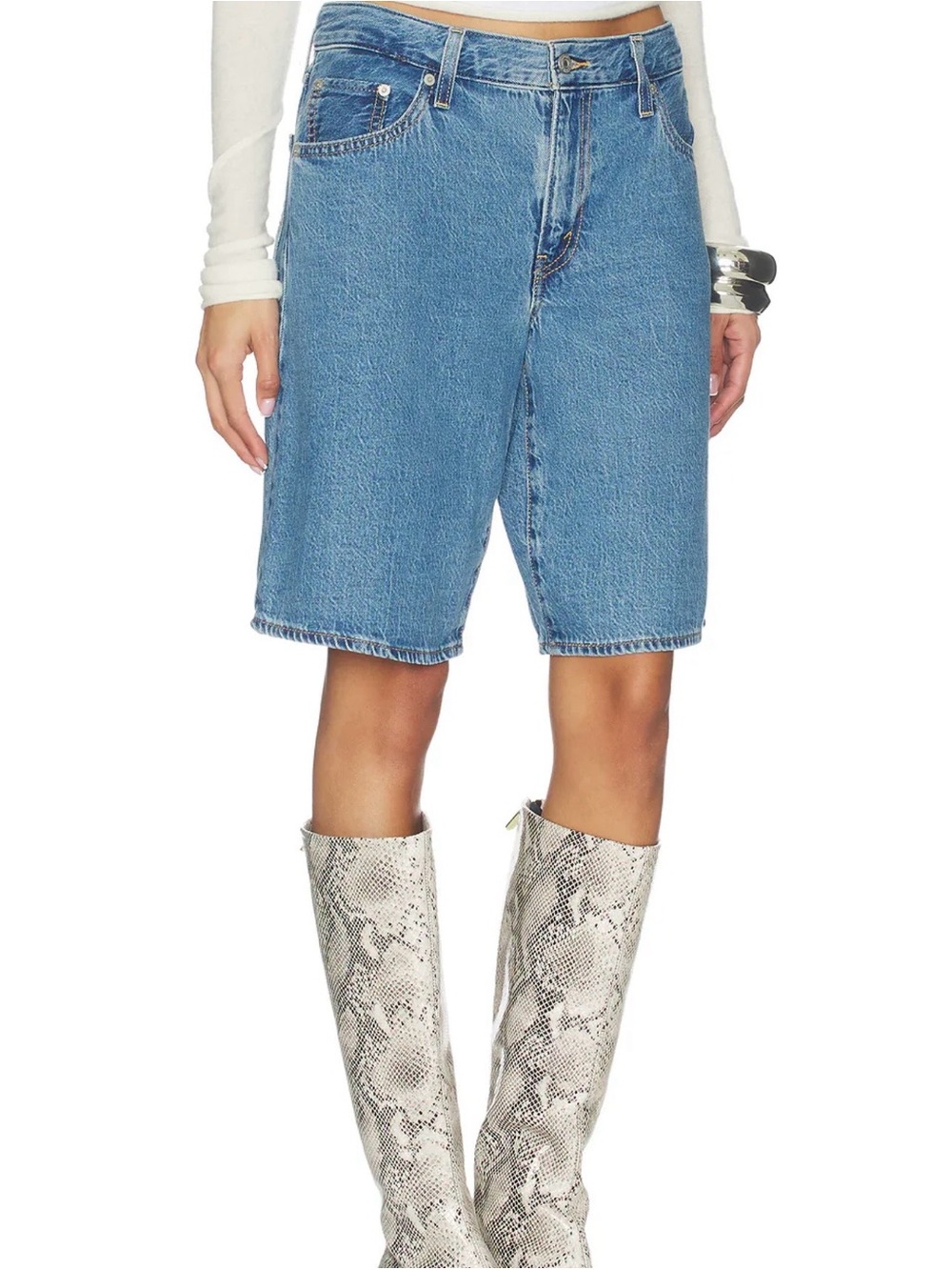Levi’s Baggy Dad Jort